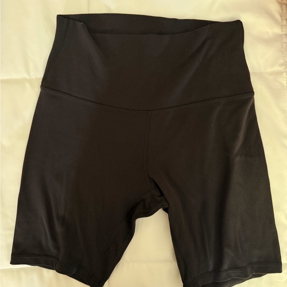 Lululemon Align bike short